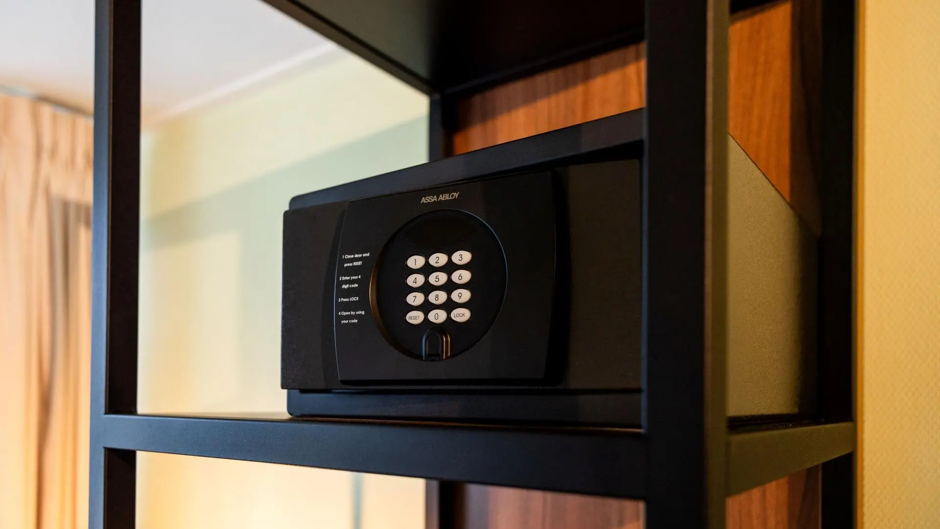 kluis_kamers_Hotel_Herikerberg_Paginabeheer_Economy_Kamer_202402131452087[1]